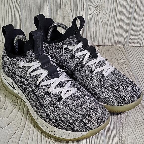 Nike Lebron 15  Low EP Ashes Black and White Sneakers Mens Size 8 main image 6